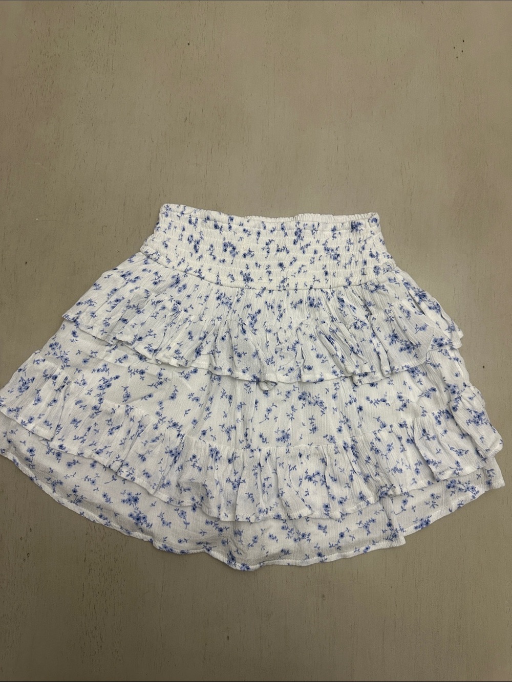 Hollister Floral Smocked Tiered Ruffle Mini Skort Shorts - XXS - Like New - Picture 5 of 5